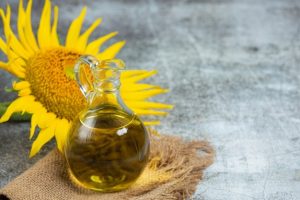 Sunflower Oil and Its Benefits for the Everyday Consumer